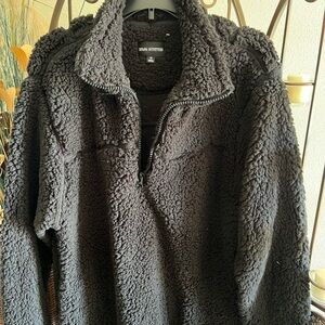 Zenana Outfitters Black Sherpa Pullover
